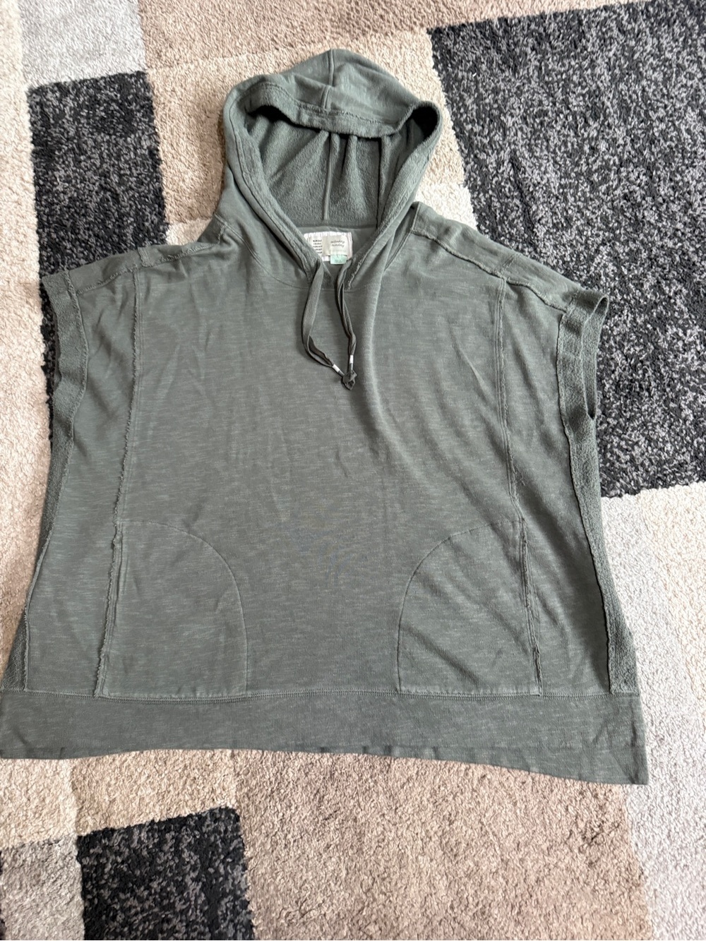 Anthropolgie Weekenders Olive Green Hooded Short Sleeve Pullover- Small - Picture 1 of 5